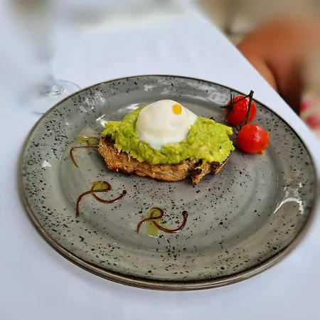 호텔 L'host Boutique 포엔샤