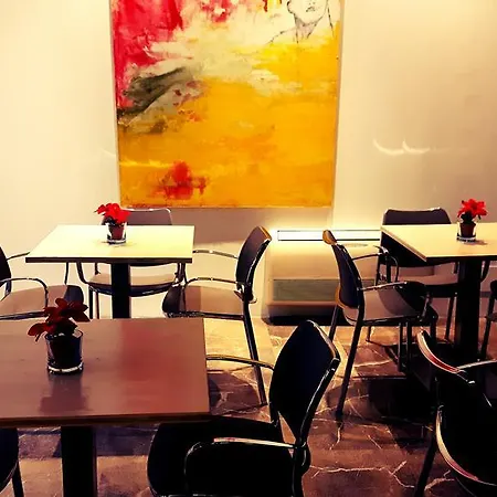 L'host Boutique