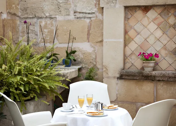 Hotel L'host Boutique 3*