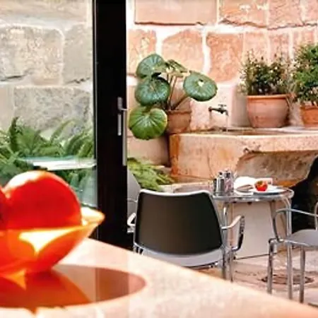 L'host Boutique Hotell