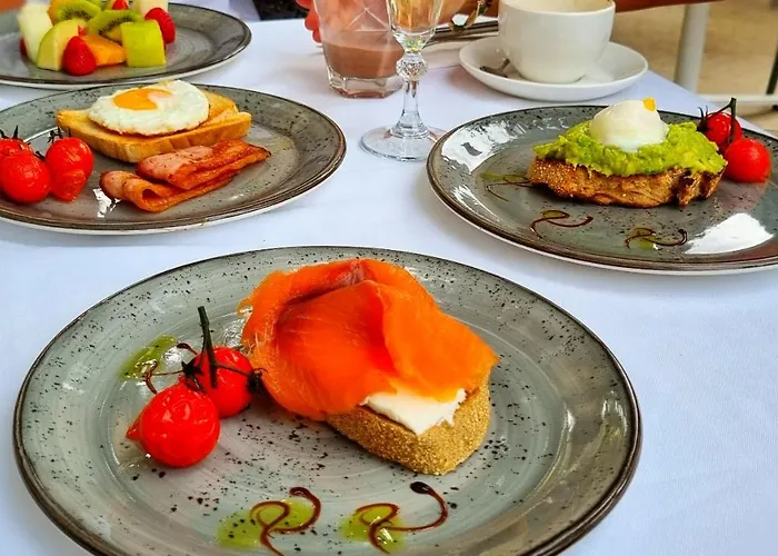 Отель L'host Boutique 3*